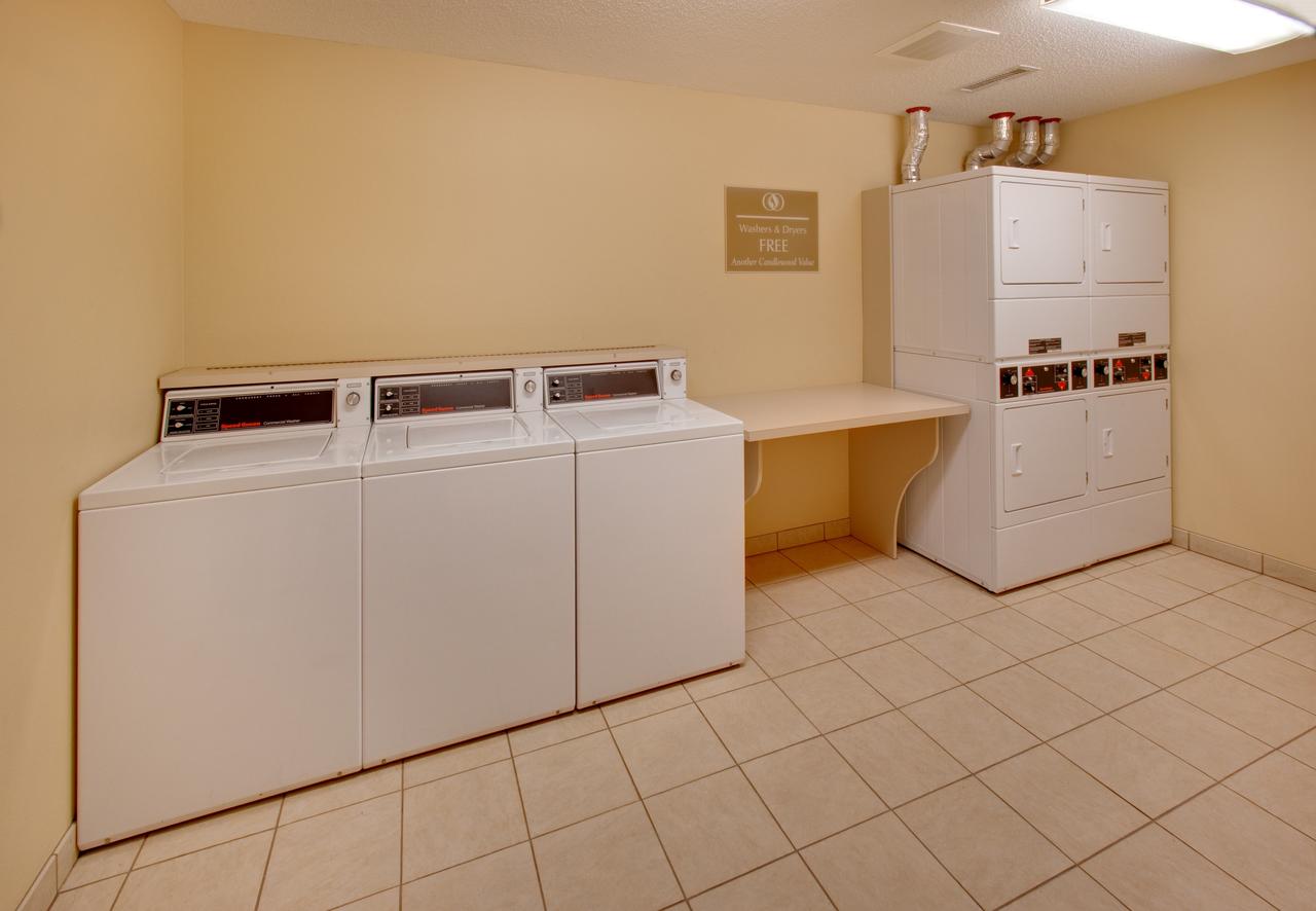 Candlewood Suites Fargo-North Dakota State University - thumb 8