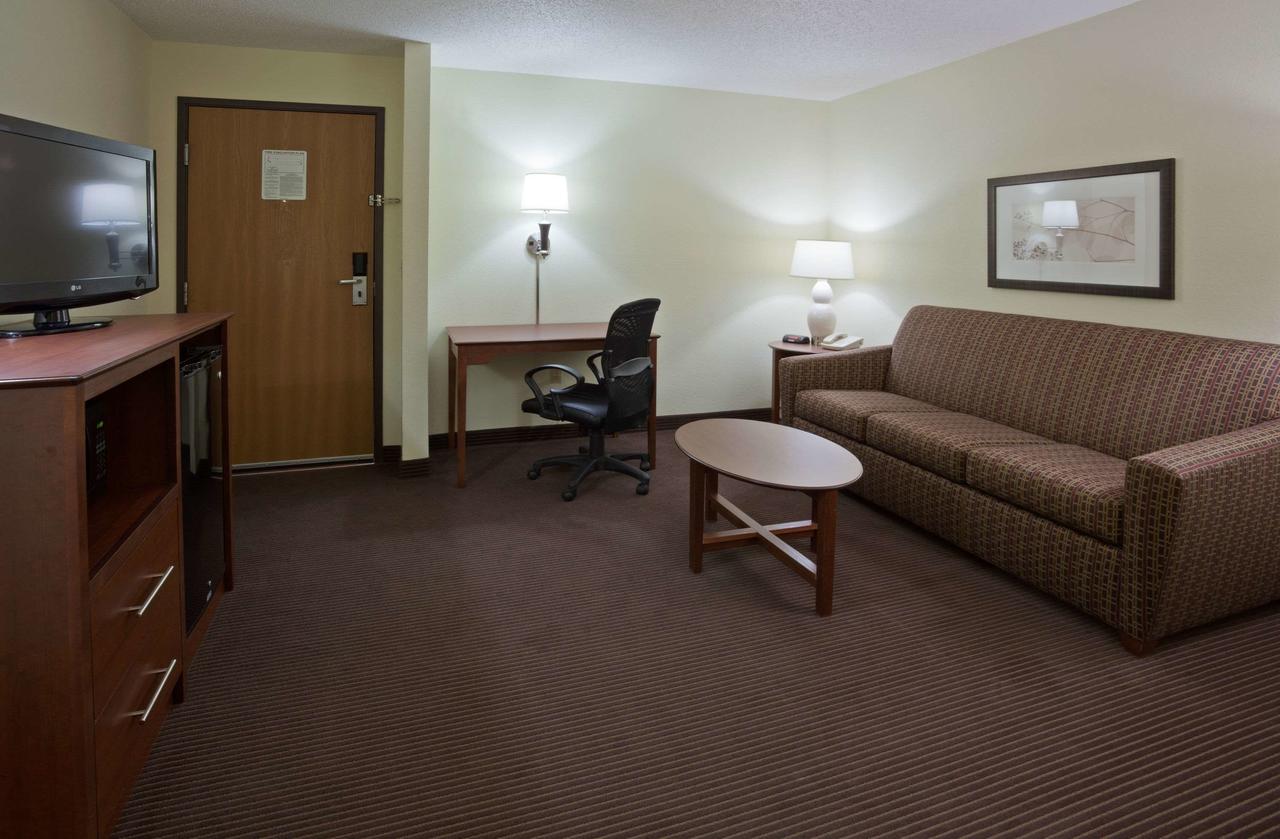 AmericInn By Wyndham Bismarck - thumb 36