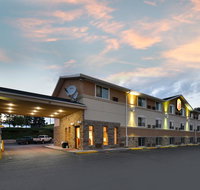 Super 8 by Wyndham Minot Airport - Accommodation Michigan