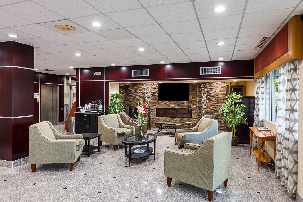 Quality Inn & Suites Cincinnati Downtown - thumb 14