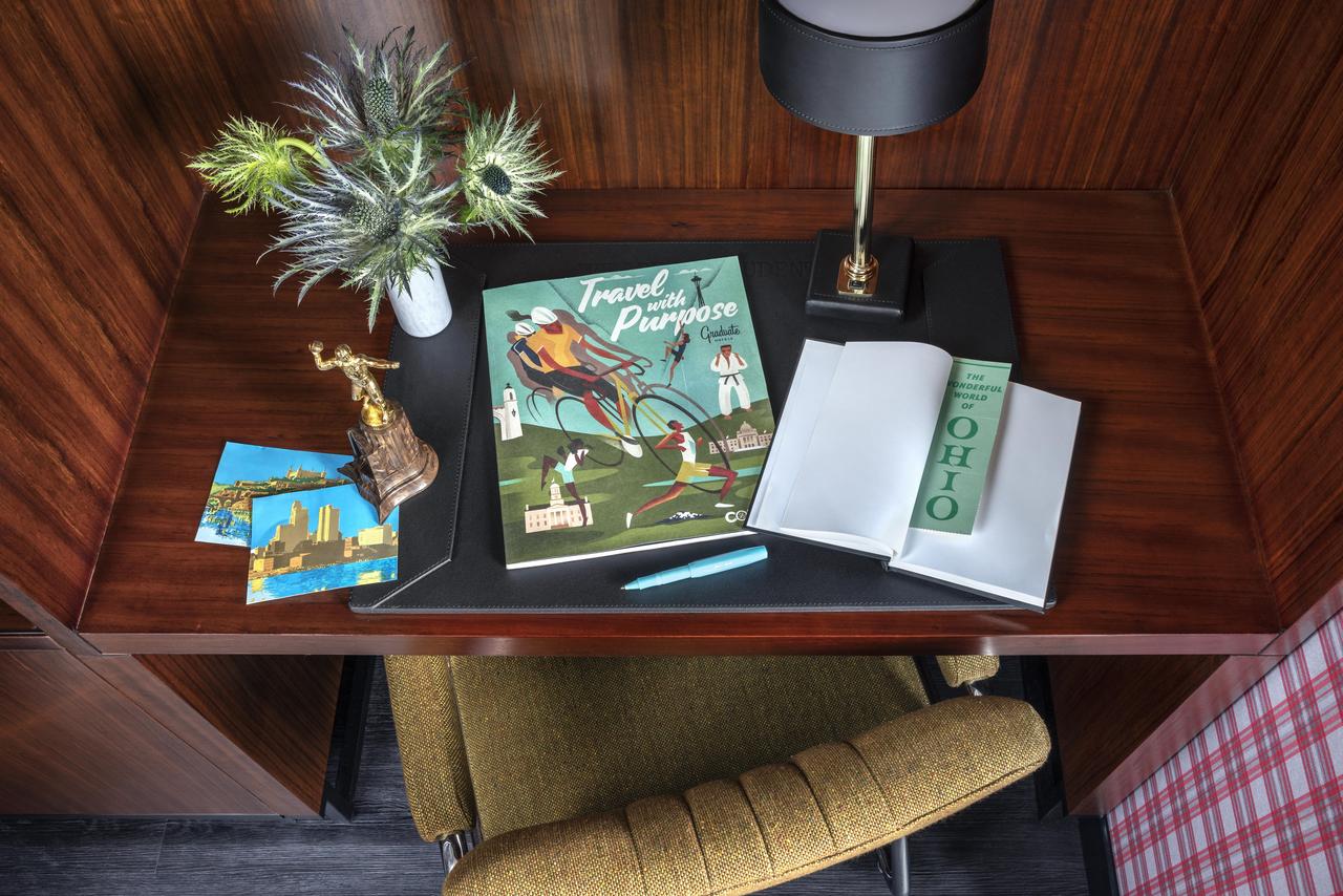 Graduate Columbus - thumb 20