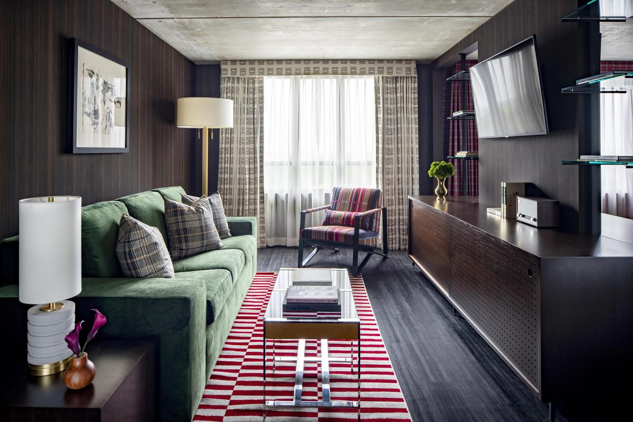 Graduate Columbus - thumb 15