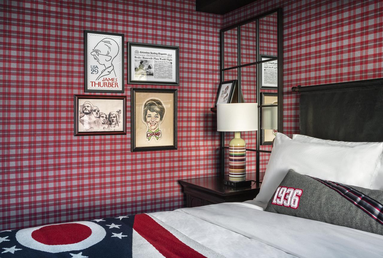 Graduate Columbus - thumb 24