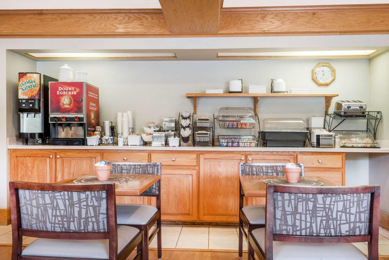 Baymont By Wyndham Athens - thumb 21