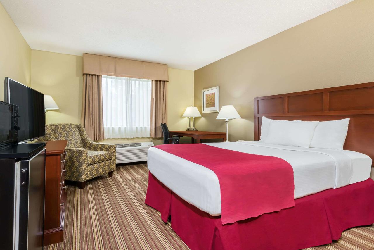 Baymont By Wyndham Athens - thumb 13