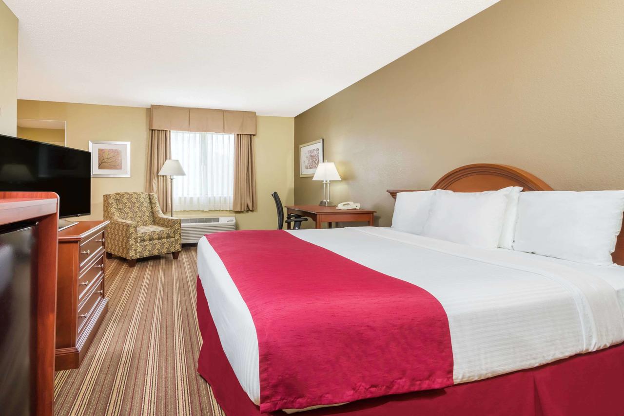 Baymont By Wyndham Athens - thumb 8