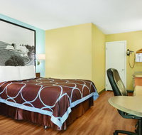 Super 8 by Wyndham Findlay - Accommodation Michigan