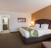 Quality Inn  Suites Airport - Accommodation Michigan