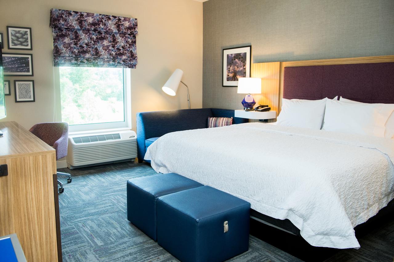 Hampton Inn & Suites Warrington Horsham - thumb 18