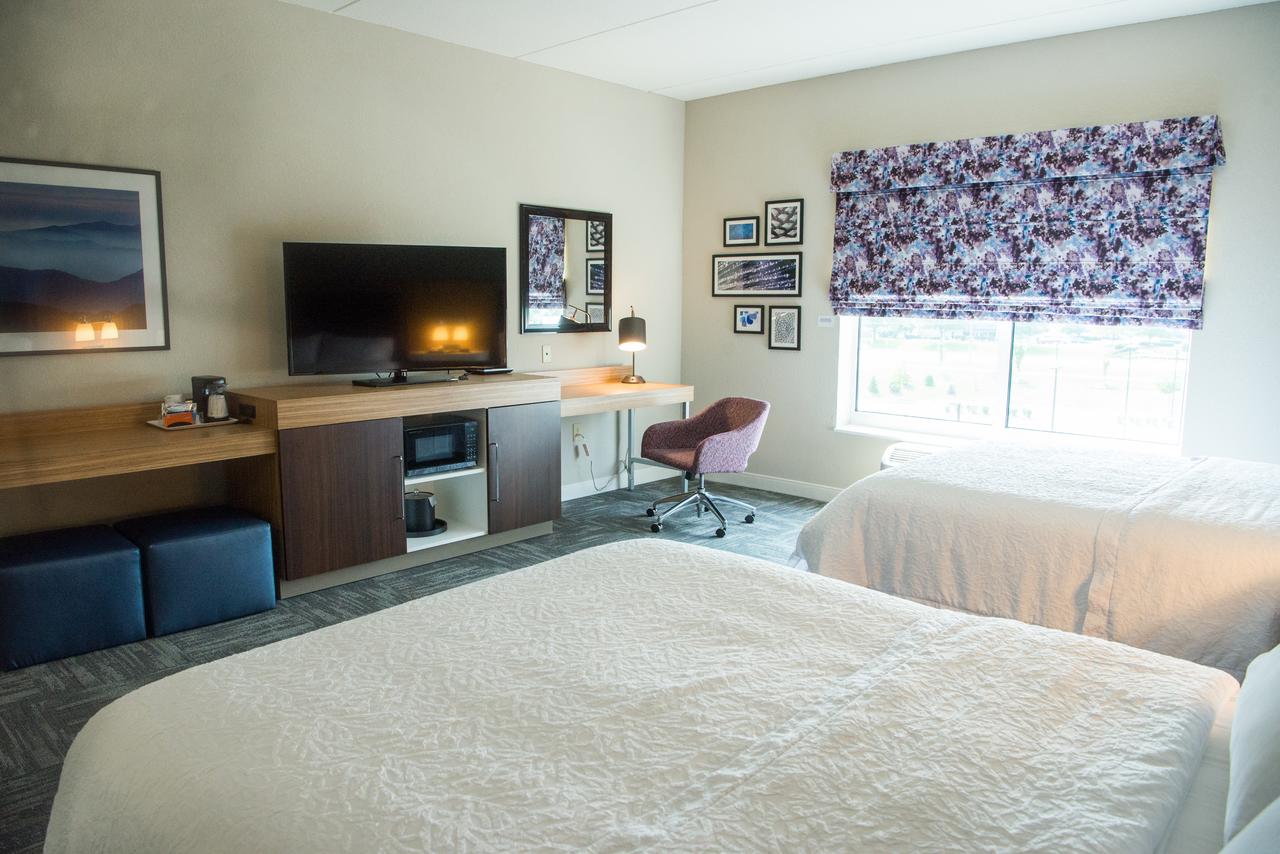 Hampton Inn & Suites Warrington Horsham - thumb 11