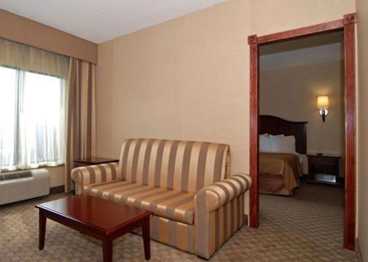 Quality Inn & Suites Bensalem - thumb 13