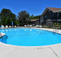 Howard Johnson by Wyndham Beaufort/Parris Island - Accommodation Michigan