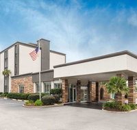 Wyndham Garden Summerville - Accommodation Michigan
