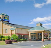 Days Inn by Wyndham Rock Hill - Accommodation Michigan