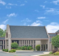 Baymont by Wyndham Rock Hill - Accommodation Michigan