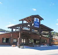 Best Western Golden Spike Inn  Suites - Accommodation Michigan