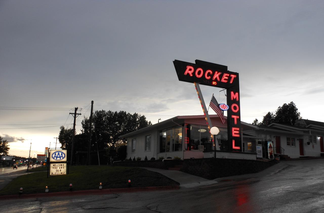 Rocket Motel - thumb 44