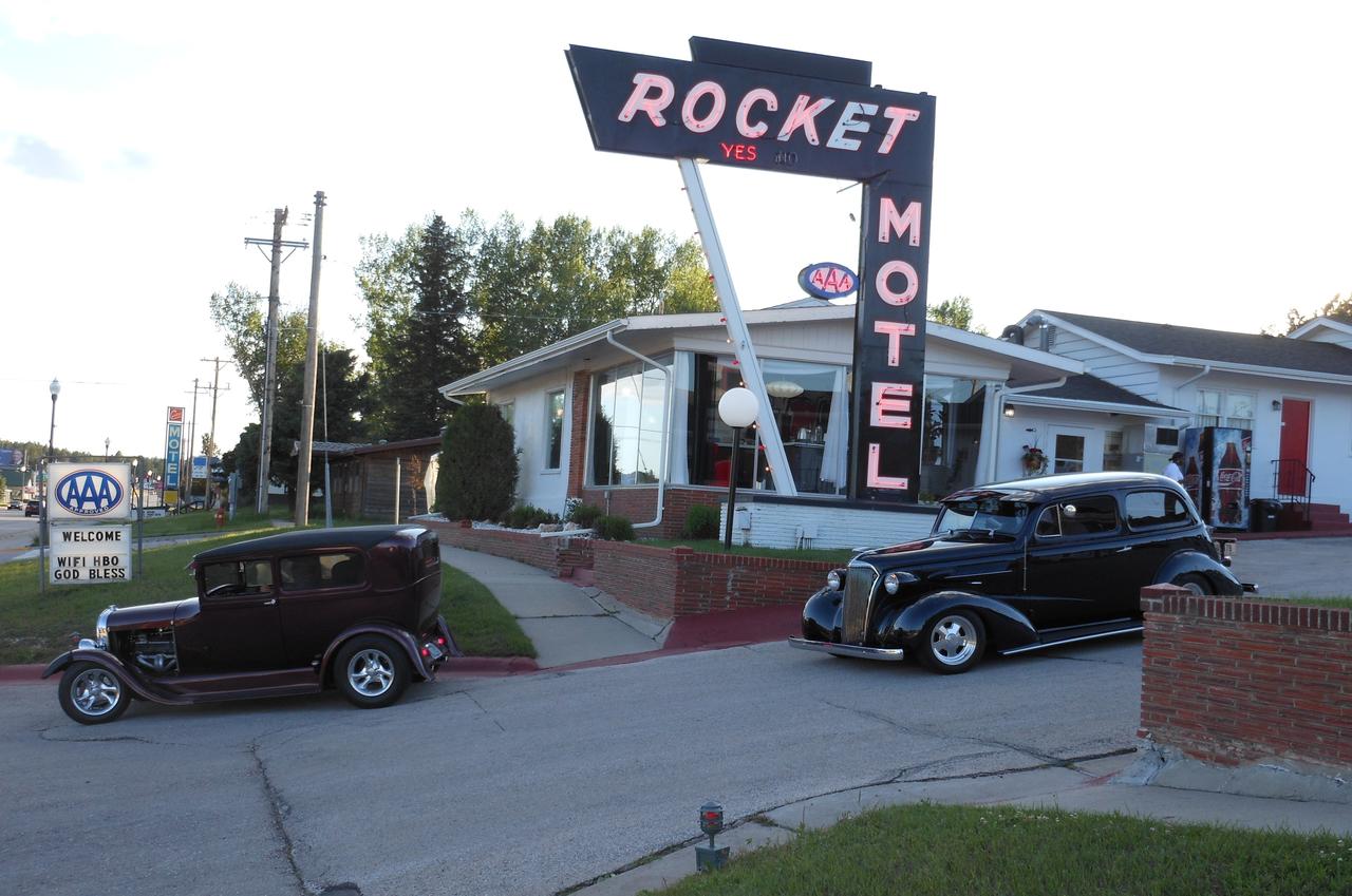 Rocket Motel - thumb 9