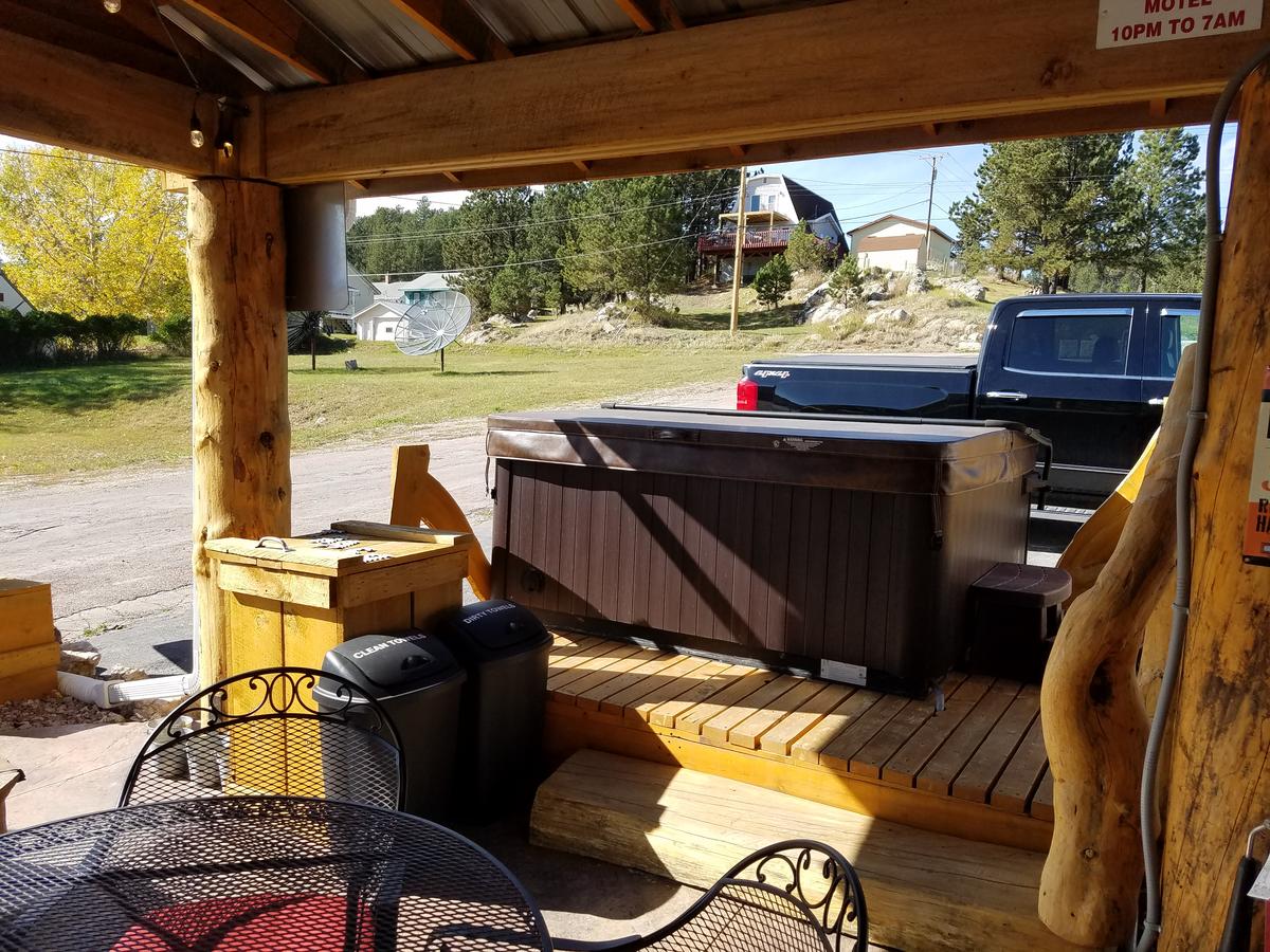 Rocket Motel - thumb 19