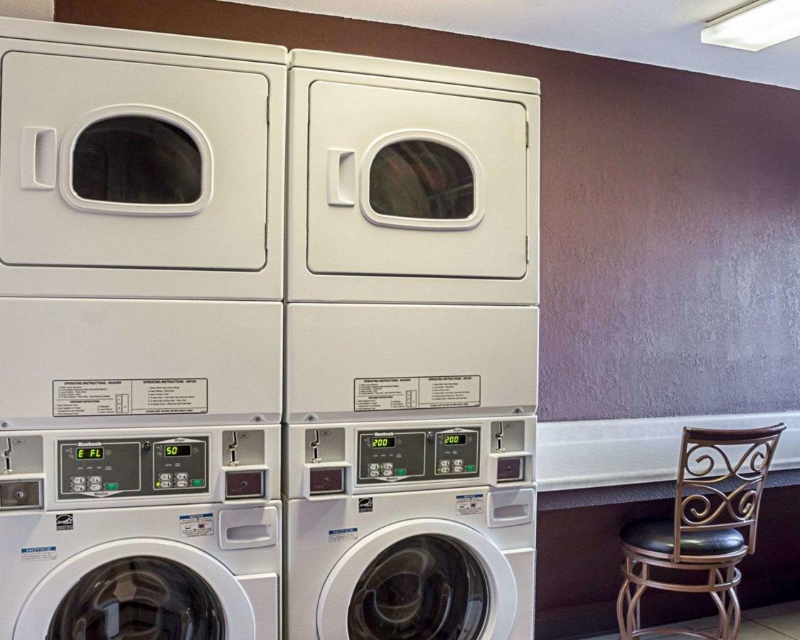 Econo Lodge Rapid City - thumb 24