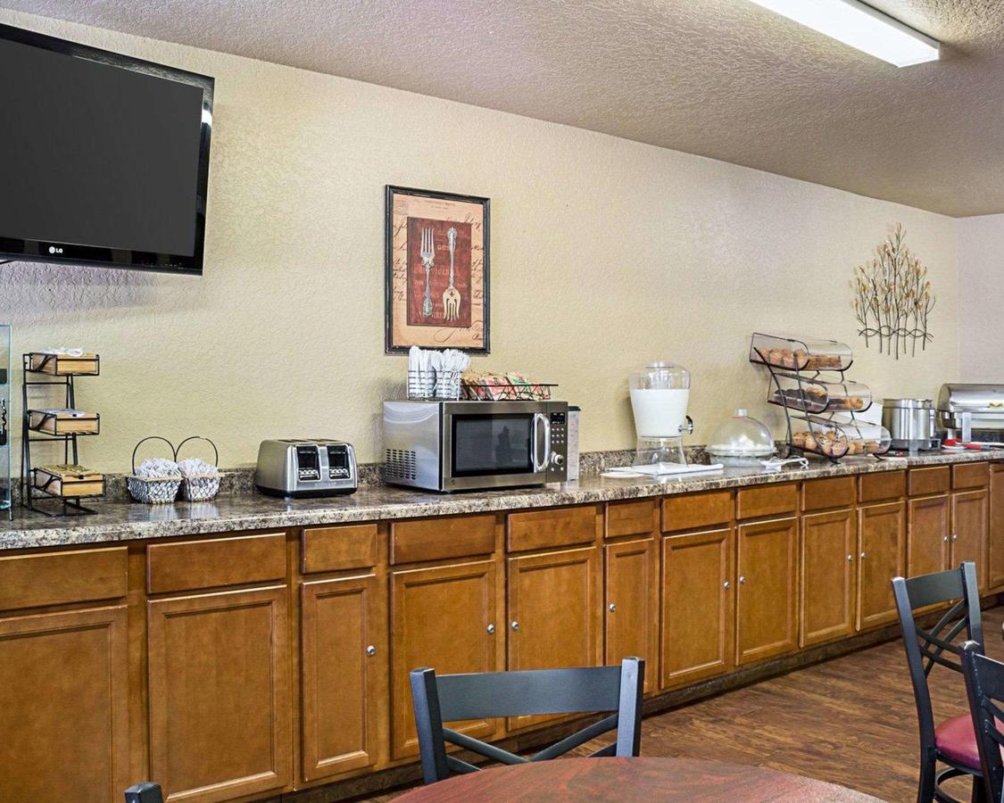 Econo Lodge Rapid City - thumb 21