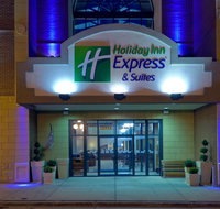 Holiday Inn Express Hotel  Suites Deadwood-Gold Dust Casino - Accommodation Michigan