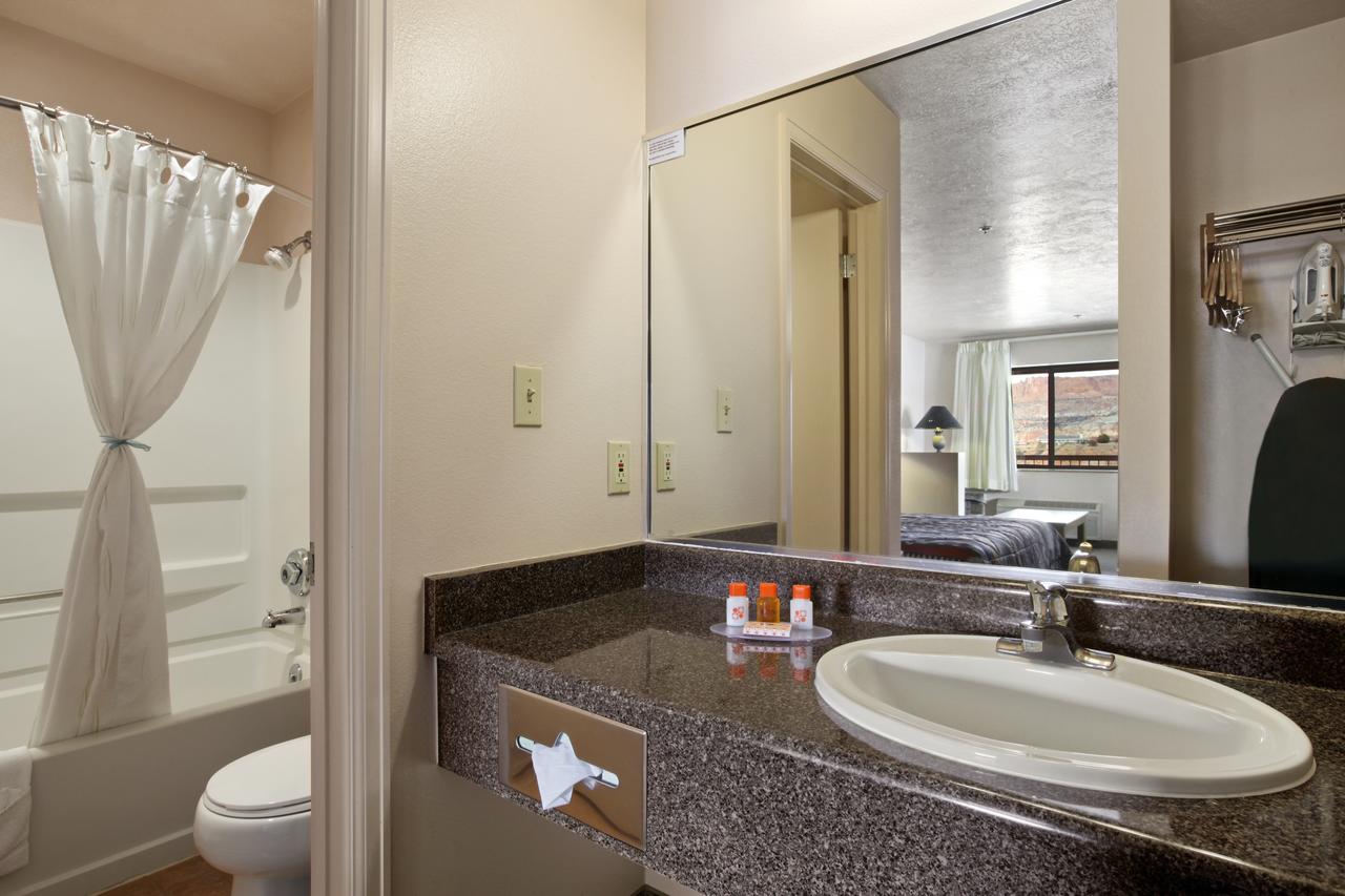 The Noor Hotel - thumb 34