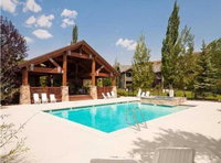 Abode at the Cove Accommodation Michigan