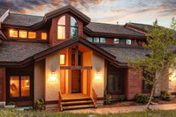 Abode on Ridgepoint Accommodation Michigan
