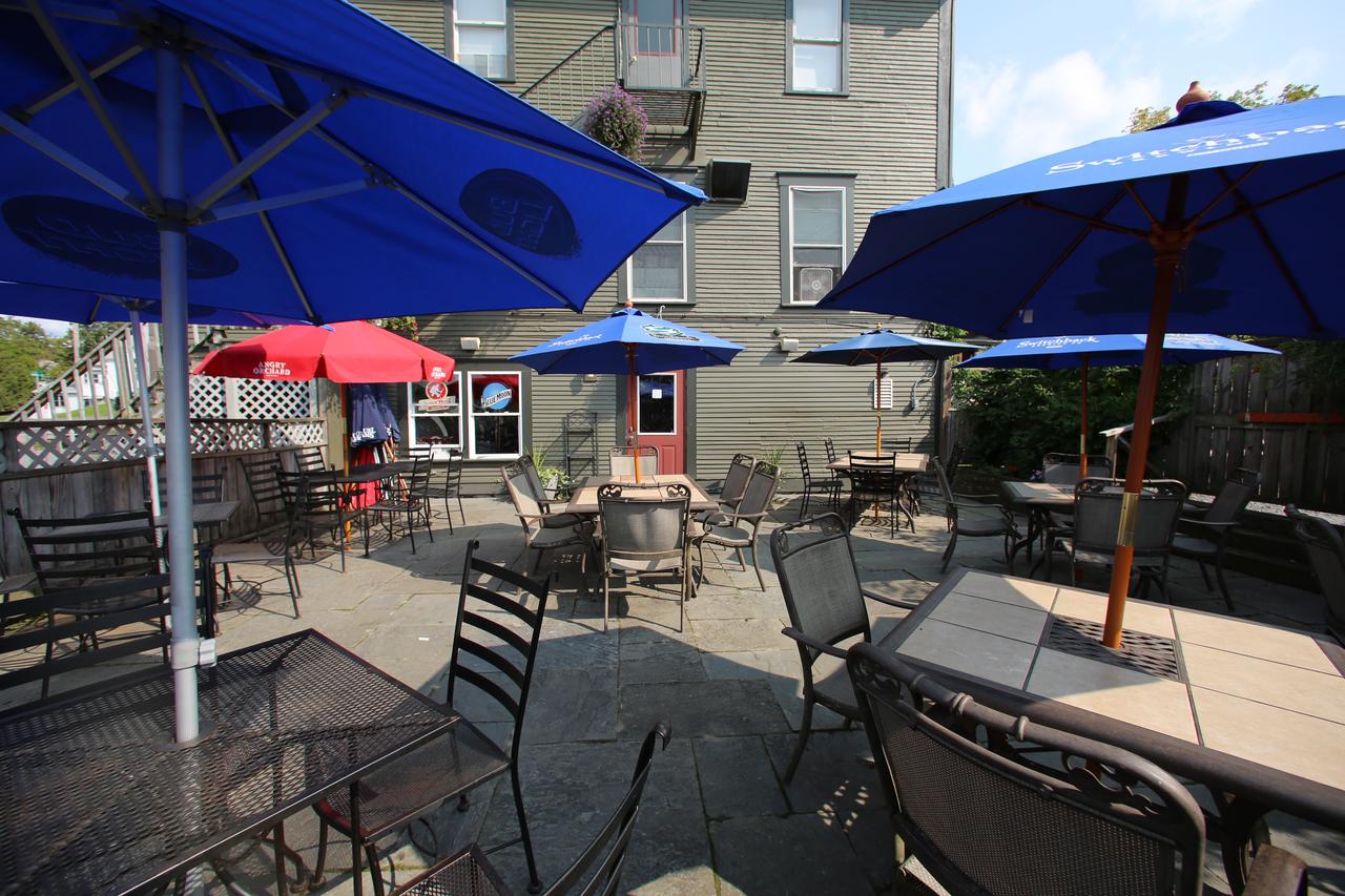 Smugglers Notch Inn - thumb 14