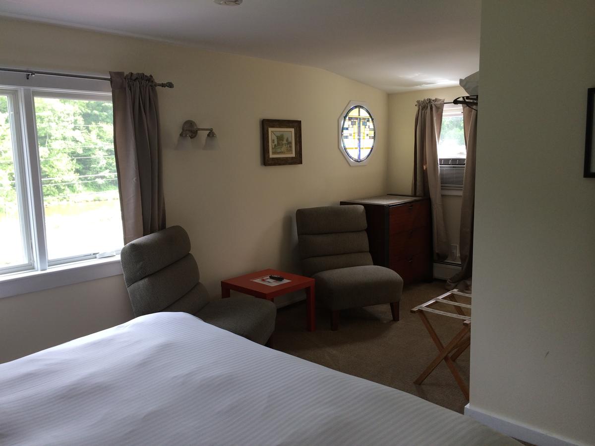 Sleep Woodstock Motel - thumb 35