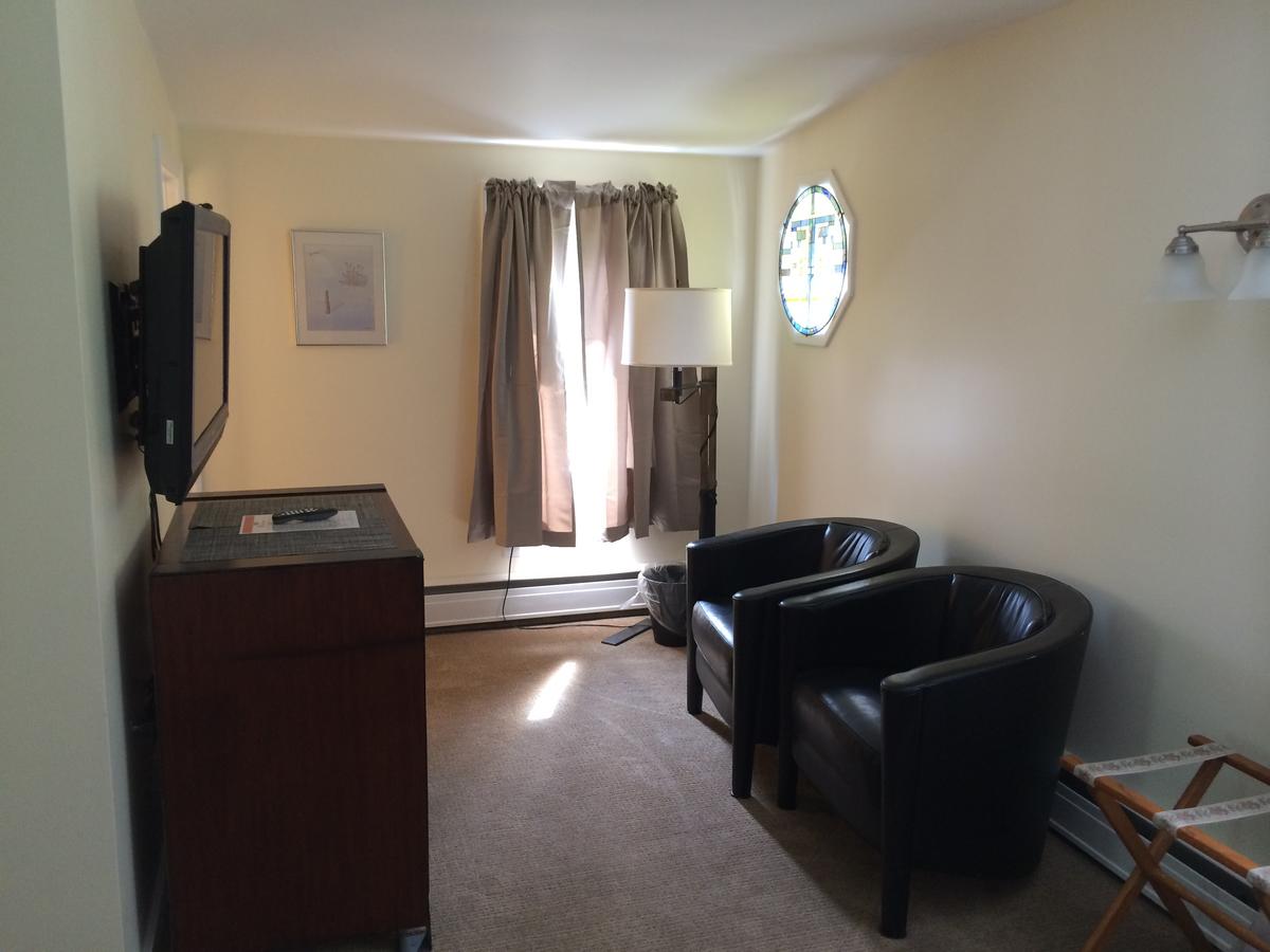 Sleep Woodstock Motel - thumb 38