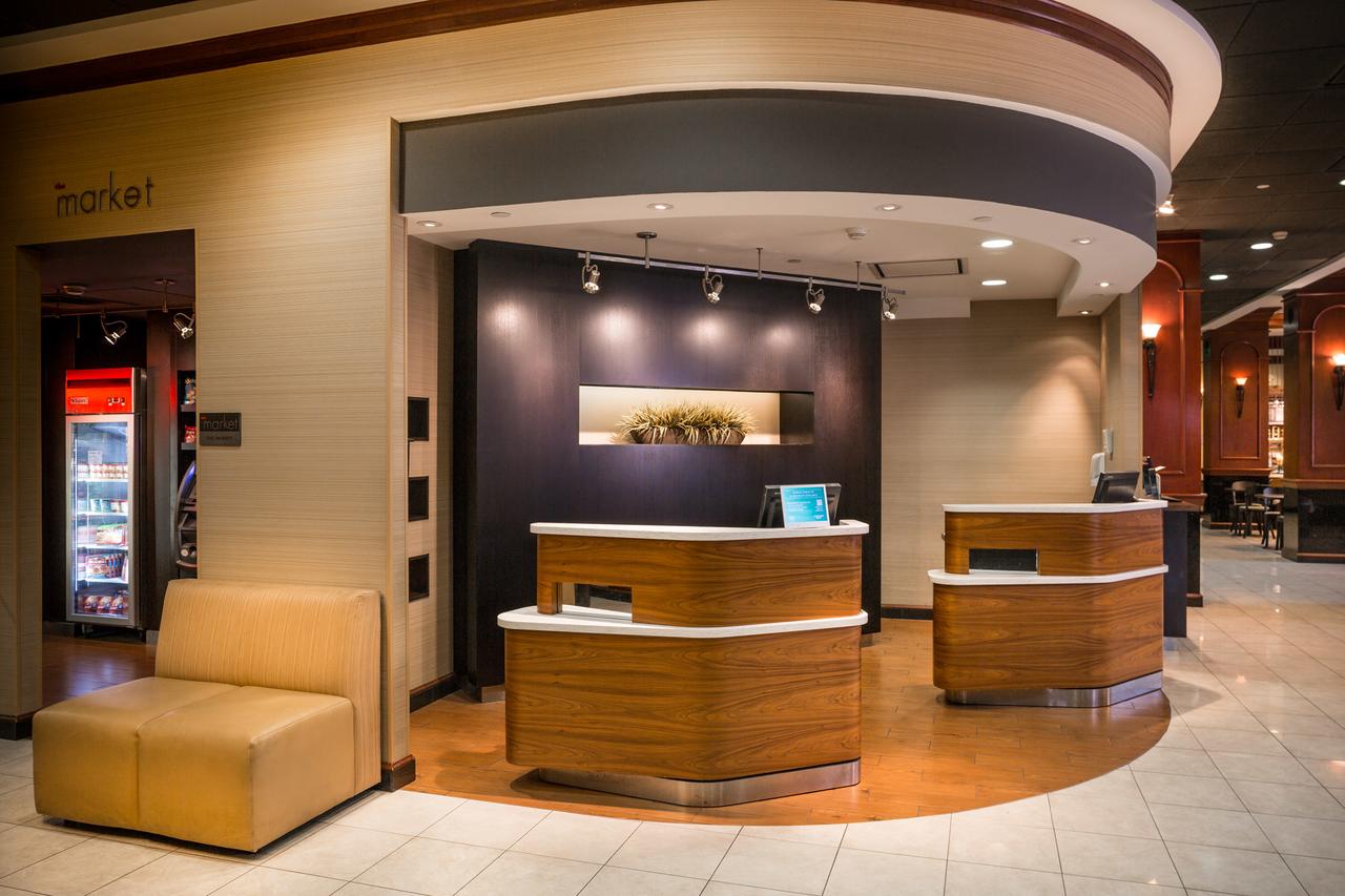 Courtyard By Marriott Norfolk Downtown - thumb 1