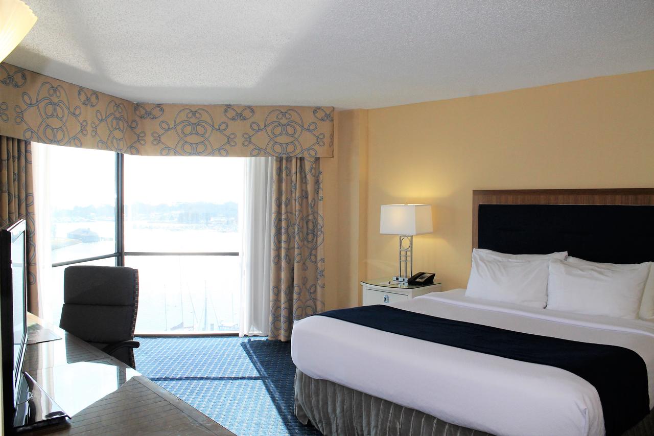 Hampton Marina Hotel - thumb 27