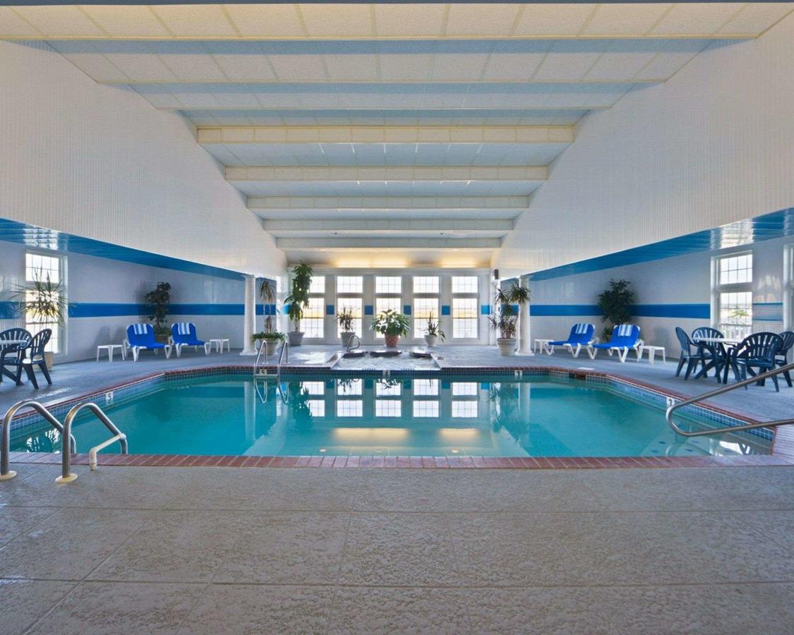 Comfort Suites Chincoteague - thumb 25