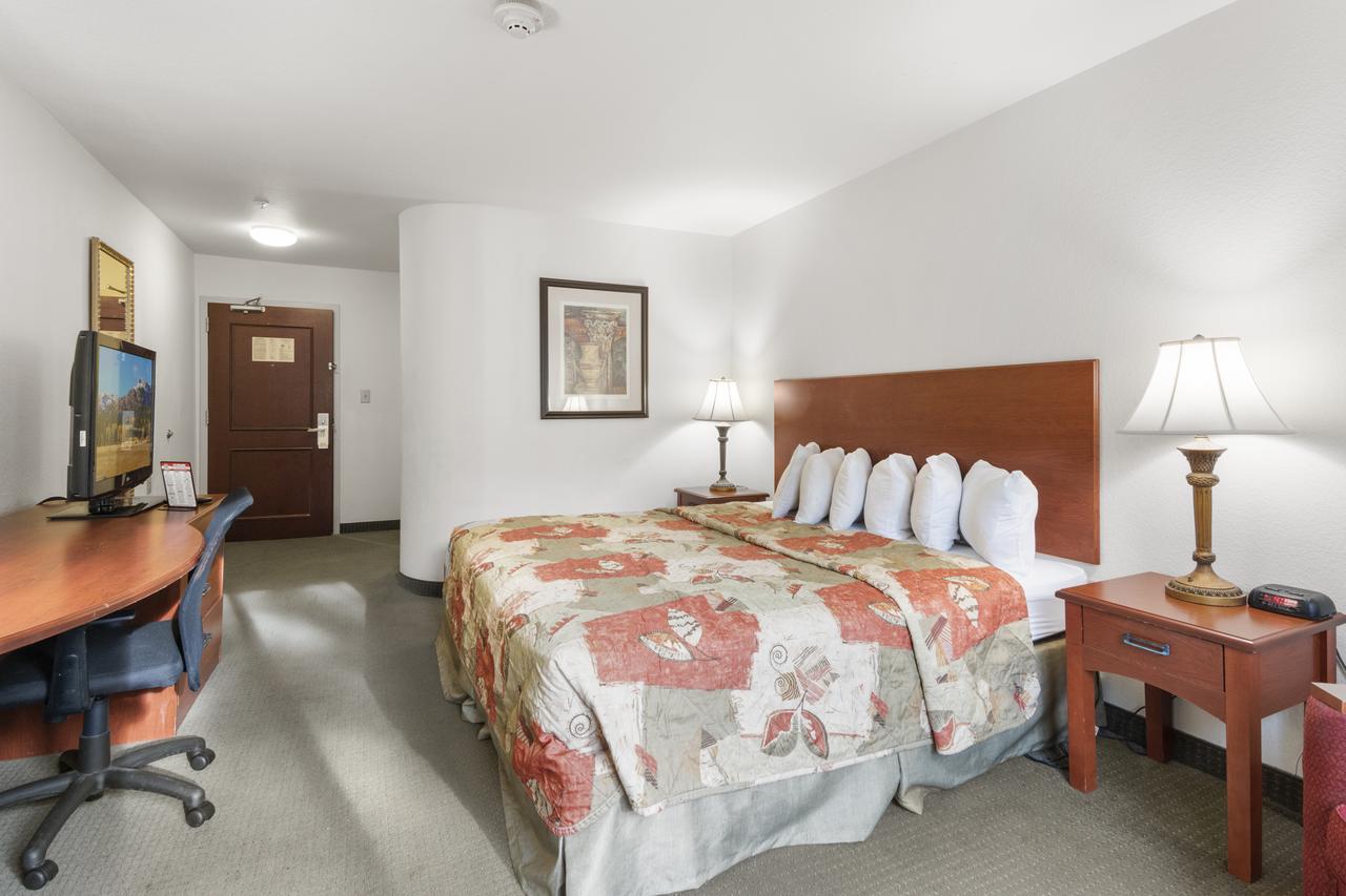 Oyster Point Inn & Suites - thumb 14