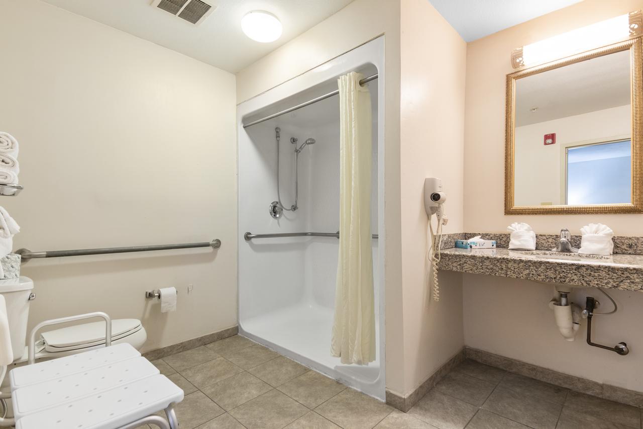 Oyster Point Inn & Suites - thumb 21