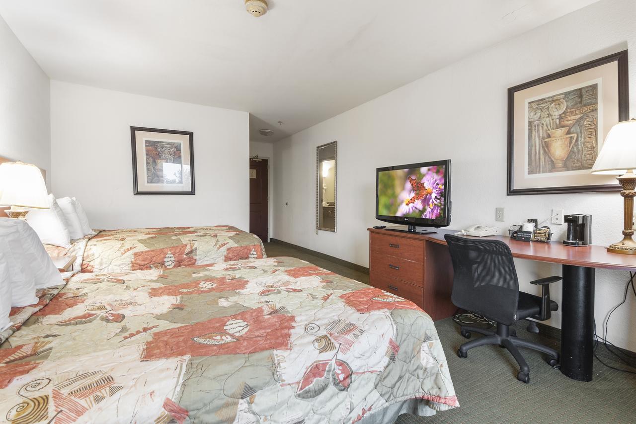 Oyster Point Inn & Suites - thumb 17