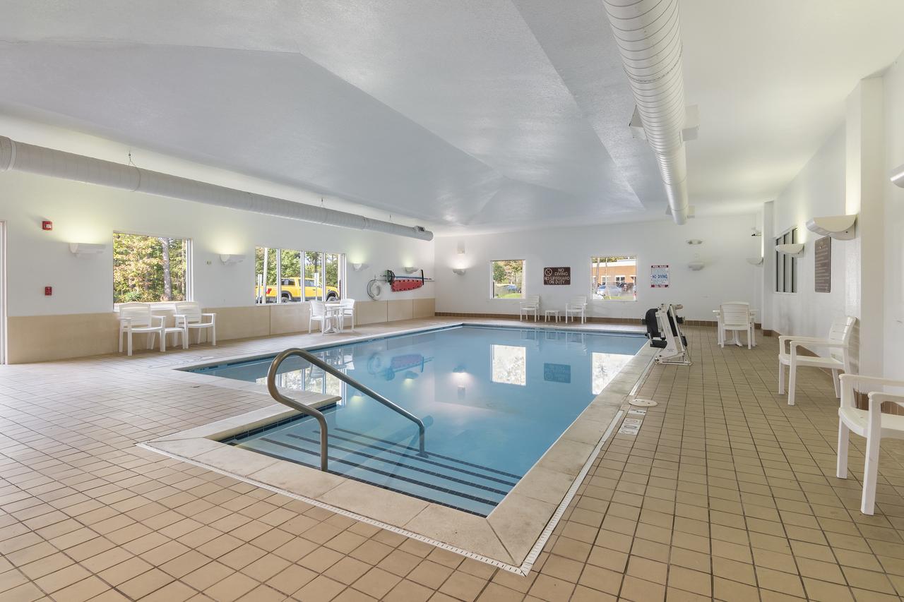 Oyster Point Inn & Suites - thumb 11