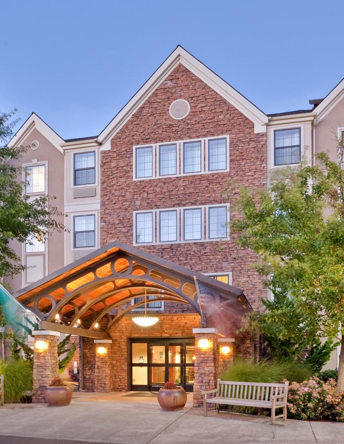 Staybridge Suites Vancouver Portland Metro - thumb 24