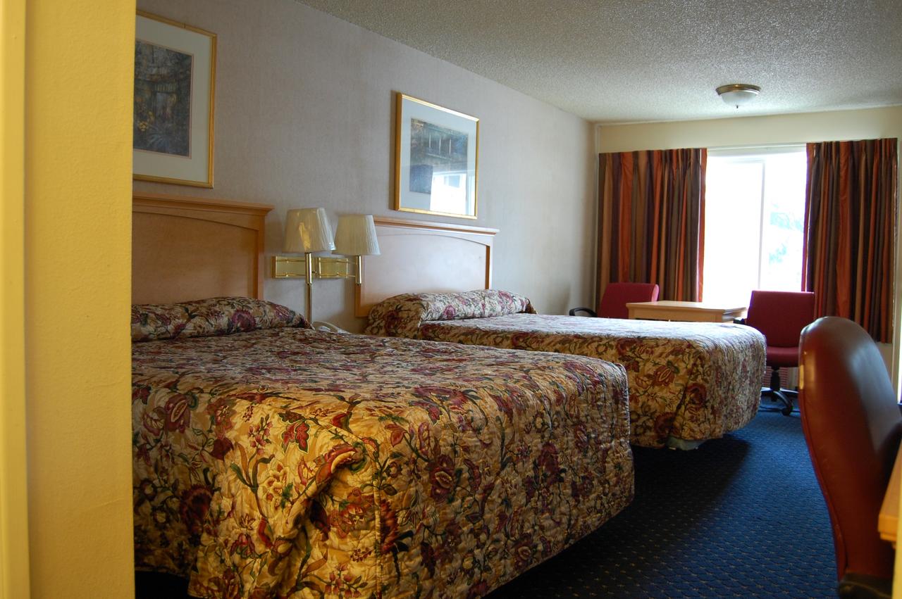 Western Inn Lakewood - thumb 18