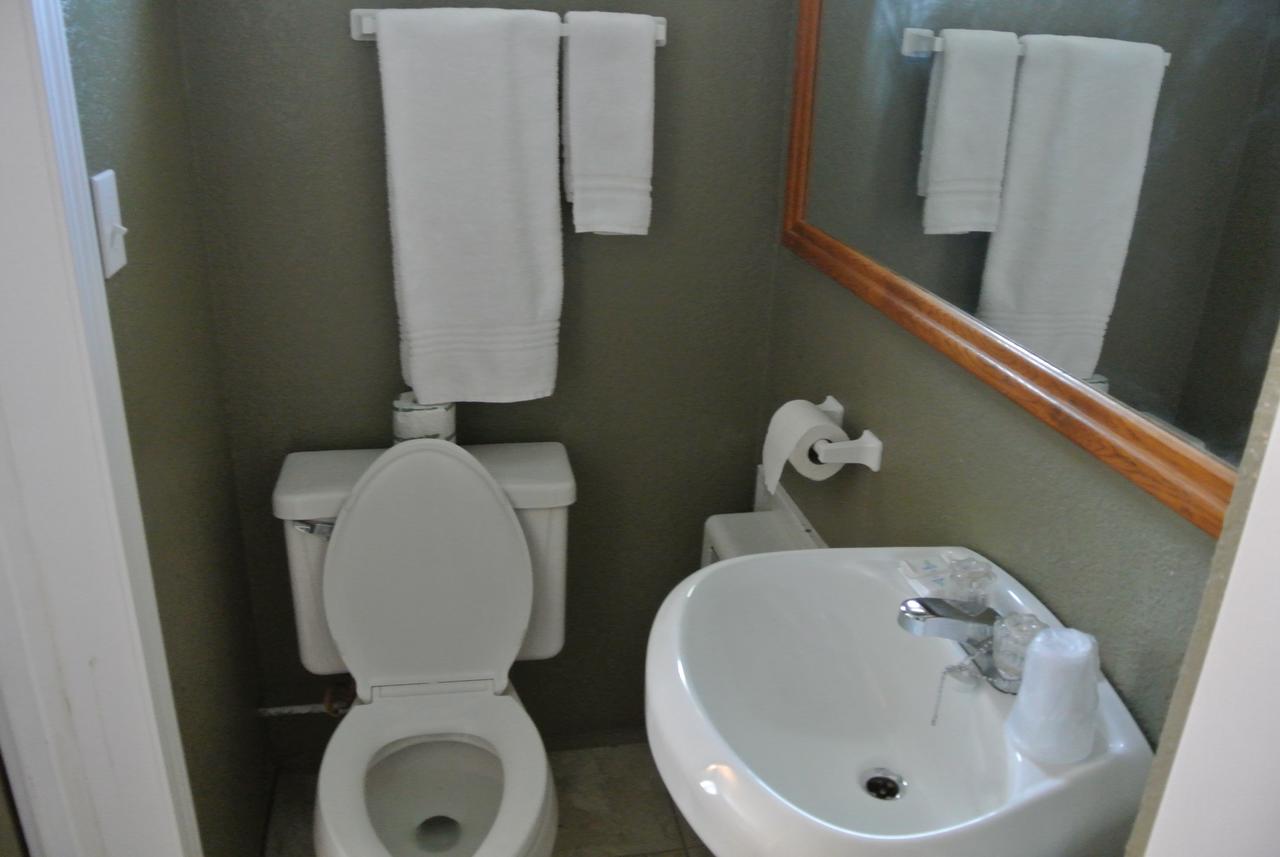 Budget Inn Of Appleton - thumb 3