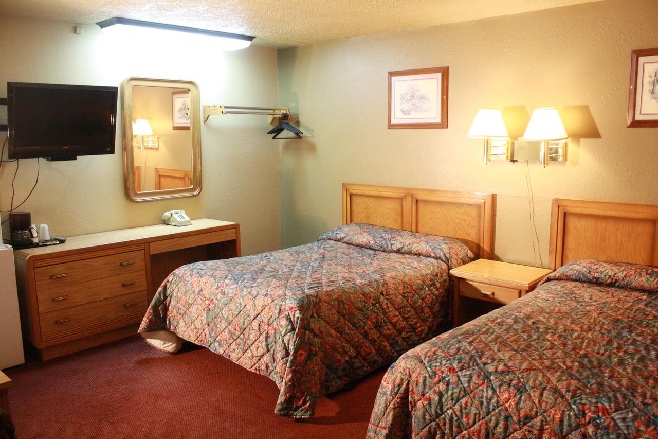 Coachman Inn Motel - thumb 10