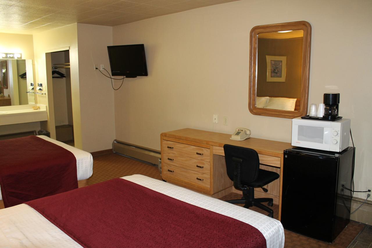 Coachman Inn Motel - thumb 4