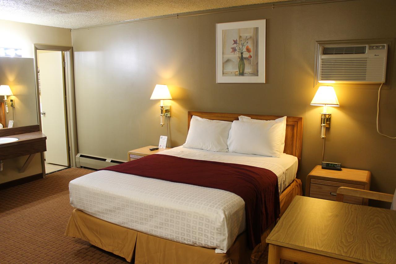 Coachman Inn Motel - thumb 3