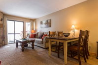 213 1br Snowcrest Condo Walk 2 Lift Accommodation Michigan