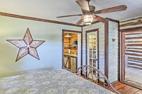 'Gruene Cabin' - Pet Friendly New Braunfels Studio Accommodation Michigan