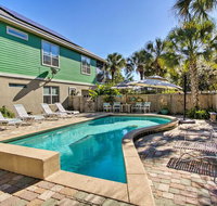 'Nivel Del Mar' with Heated Saltwater Pool  Hot Tub - Accommodation Michigan