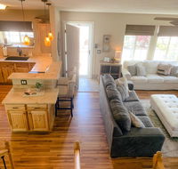 Home Away from Home- near AF Academy - Accommodation Michigan