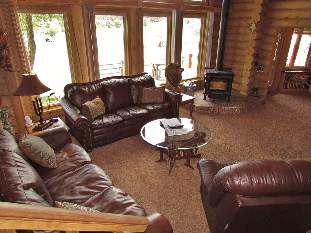 080 Moonshadows Log Home - thumb 2